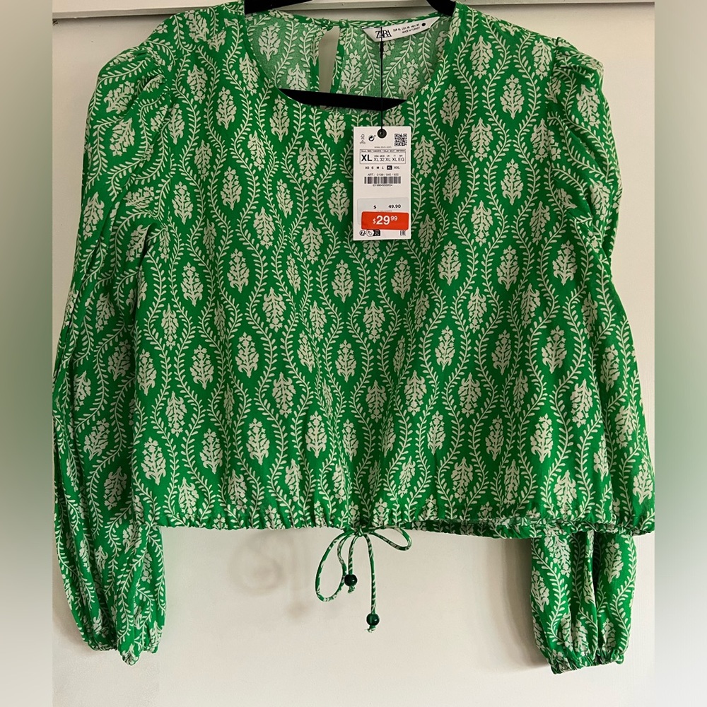 NWT Zara Cropped Blouse